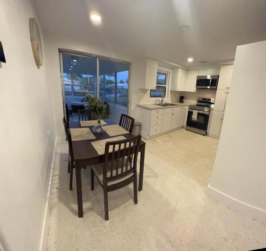 Hudson Water Front House别墅 外观 照片